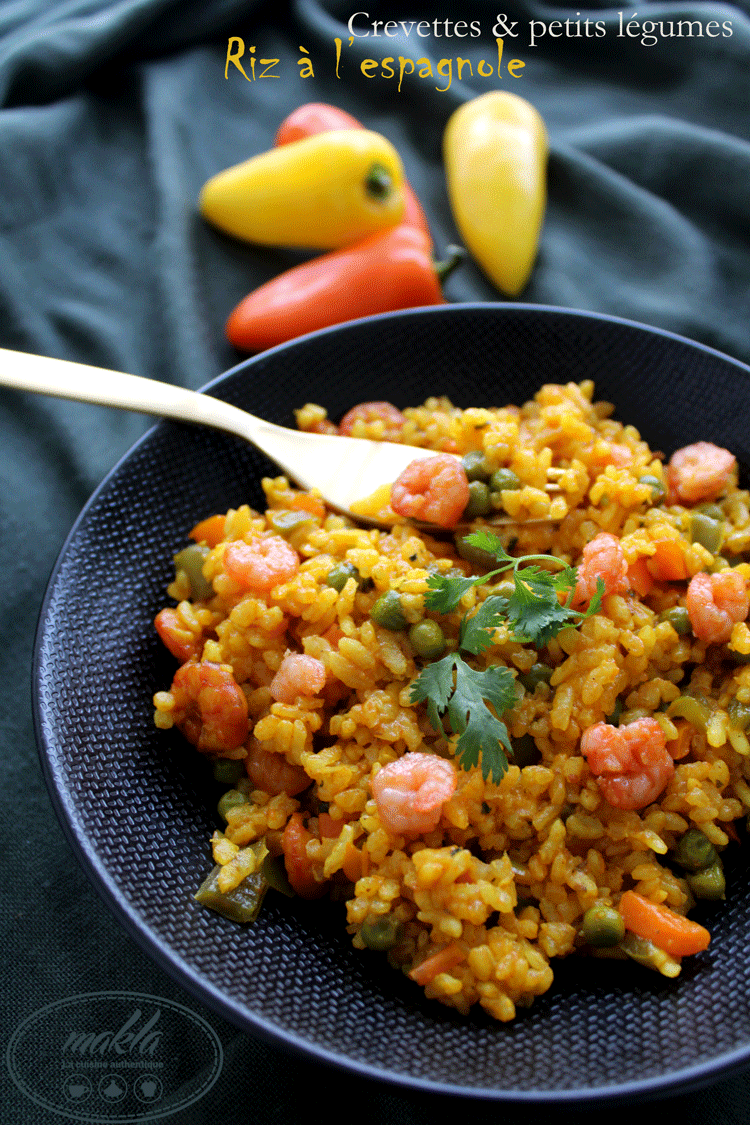 Lire la suite à propos de l’article Riz aux crevettes et aux petits légumes | Recette espagnole