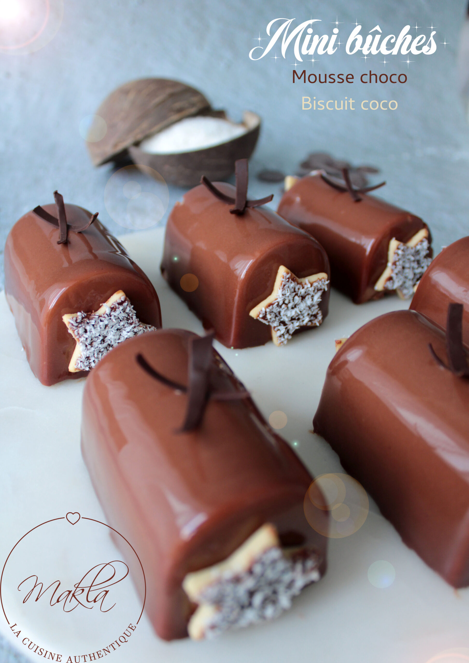 Lire la suite à propos de l’article Mini bûches | Mousse choco – Biscuit coco