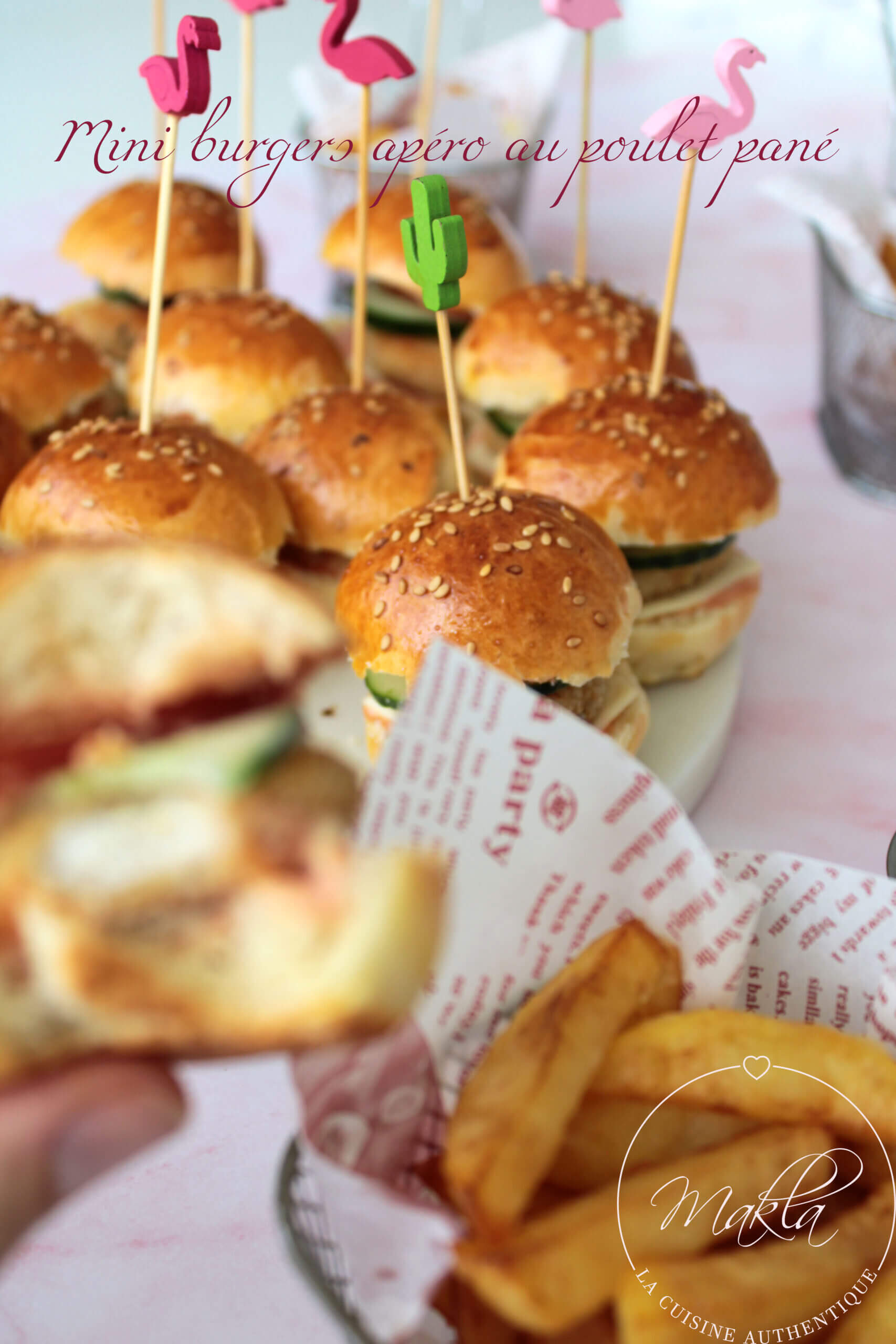 Lire la suite à propos de l’article Mini burgers apéro au poulet pané